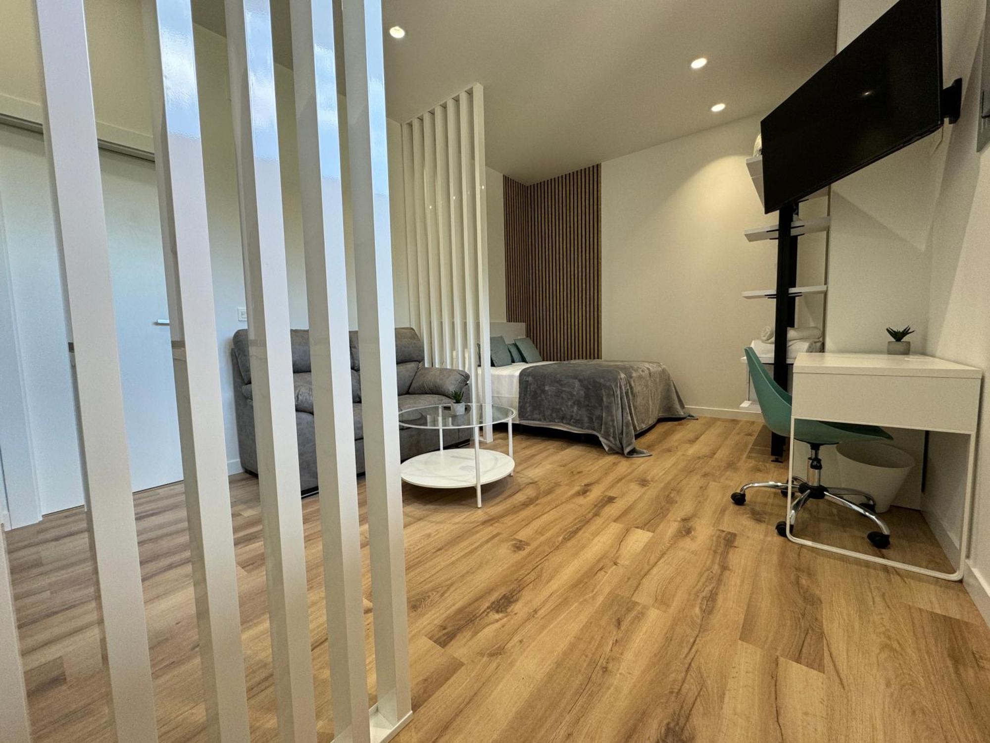 Apartamentos Mk77 Se7Ven เลออน ภายนอก รูปภาพ